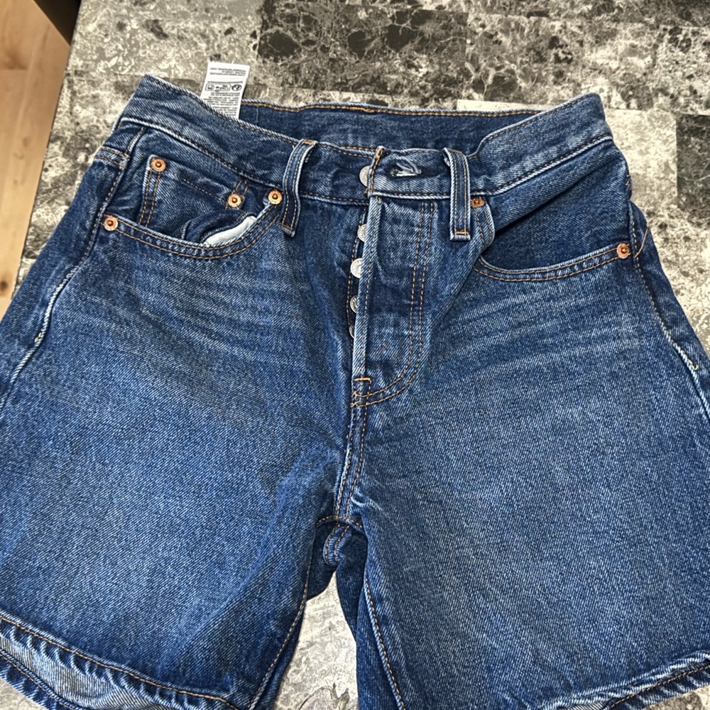 Levi’s 501 denim shorts/W25